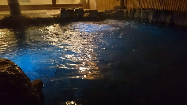 露天風呂夜